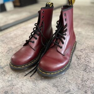 EUC Dr. Martens 1460 Smooth Leather Lace Up Boots - Cherry Red, 6.5